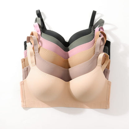 Seamless padded bra in Pakistan