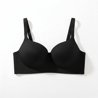 Seamless padded bra in Pakistan