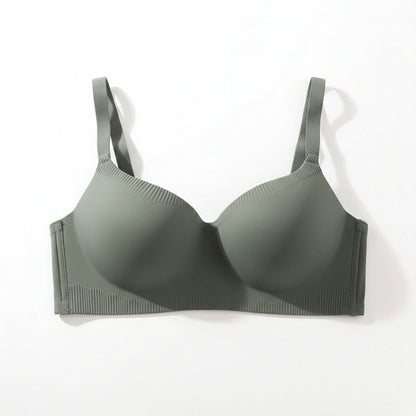 Seamless padded bra in Pakistan