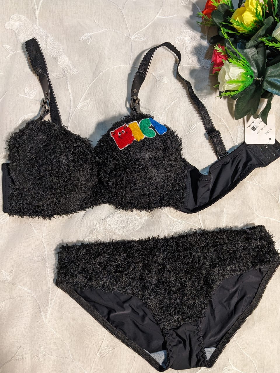 Cute Faux Fur Sexy Bra & Panty Set – Perfect for Brides