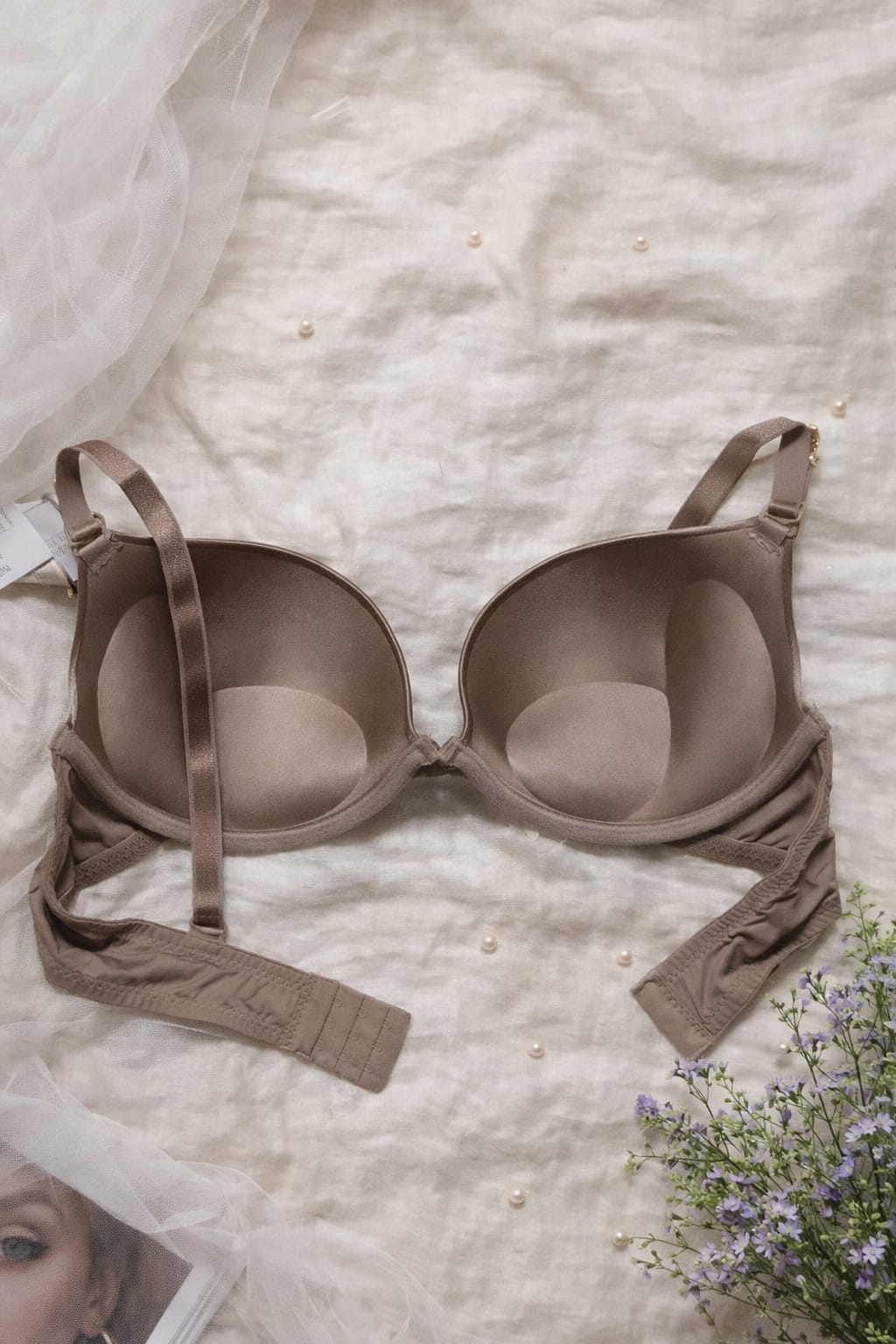 Silk Padded Push-Up Underwired Bra in Pakistan – Safaa.pk