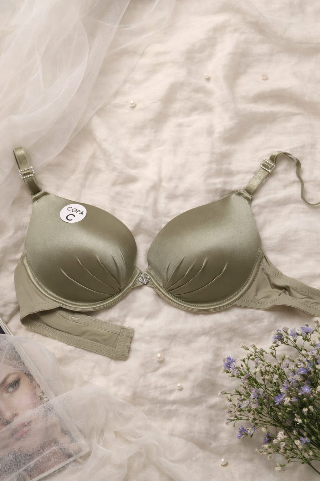 Silk Padded Push-Up Underwired Bra in Pakistan – Safaa.pk