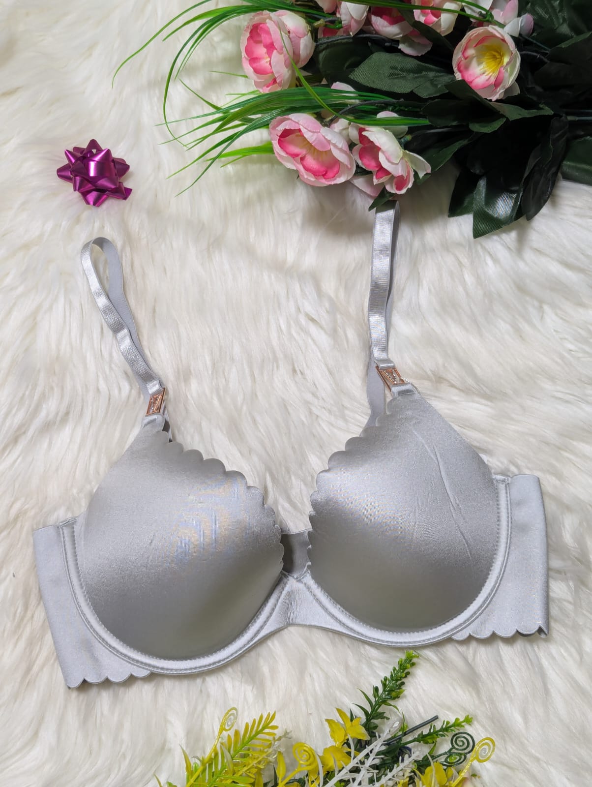 Smooth & Elegant Soft Silk Lingerie - Seamless Single Padded Bra