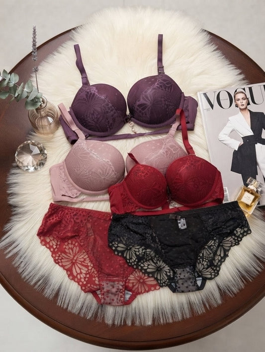 Soft Floral Lace Bridal Bra Set in Pakistan – Safaa.pk