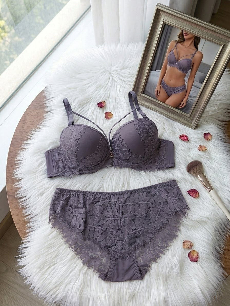 Soft push up bridal bra set with lace fabric in Pakistan