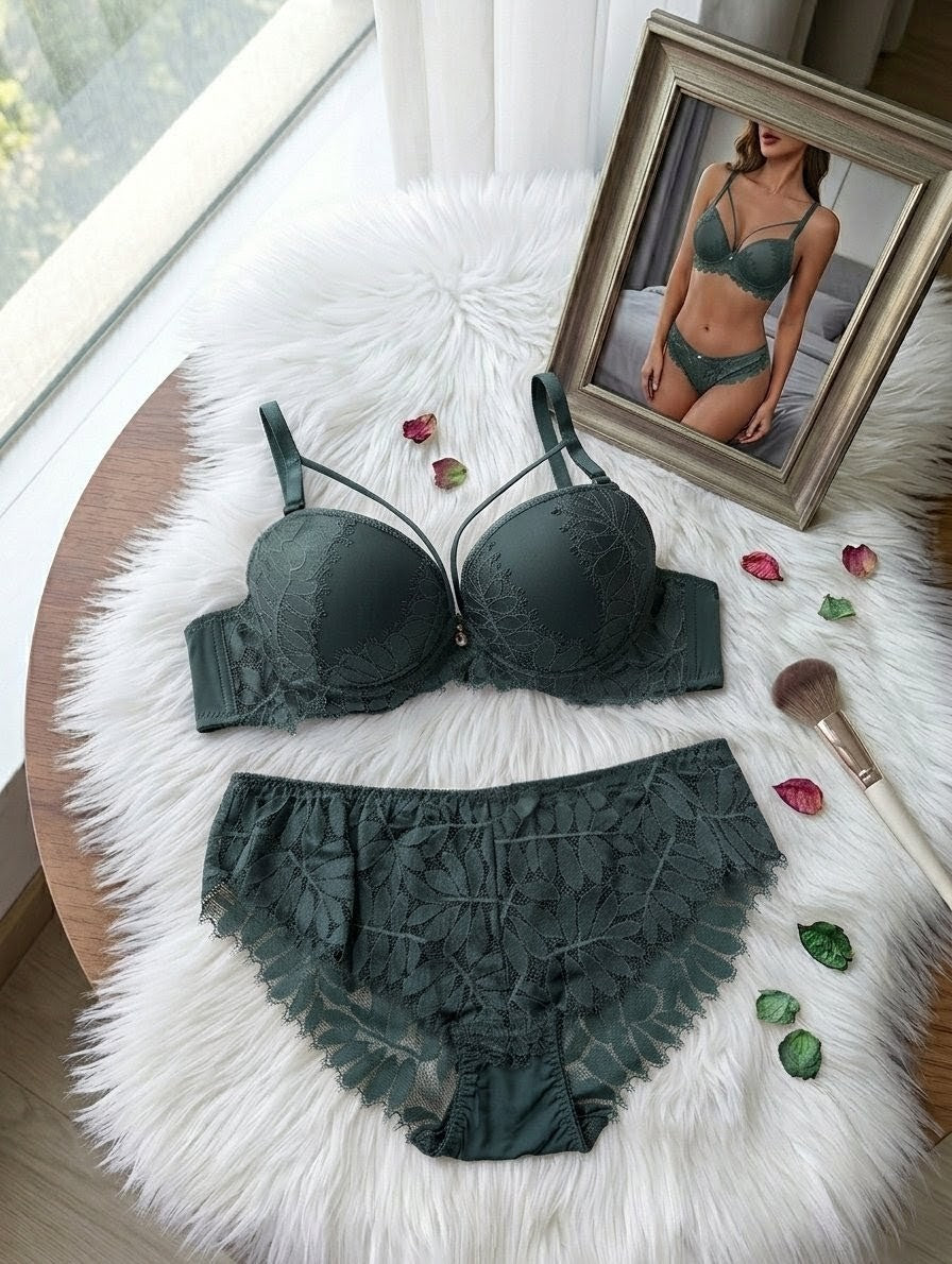 Soft push up bridal bra set with lace fabric in Pakistan