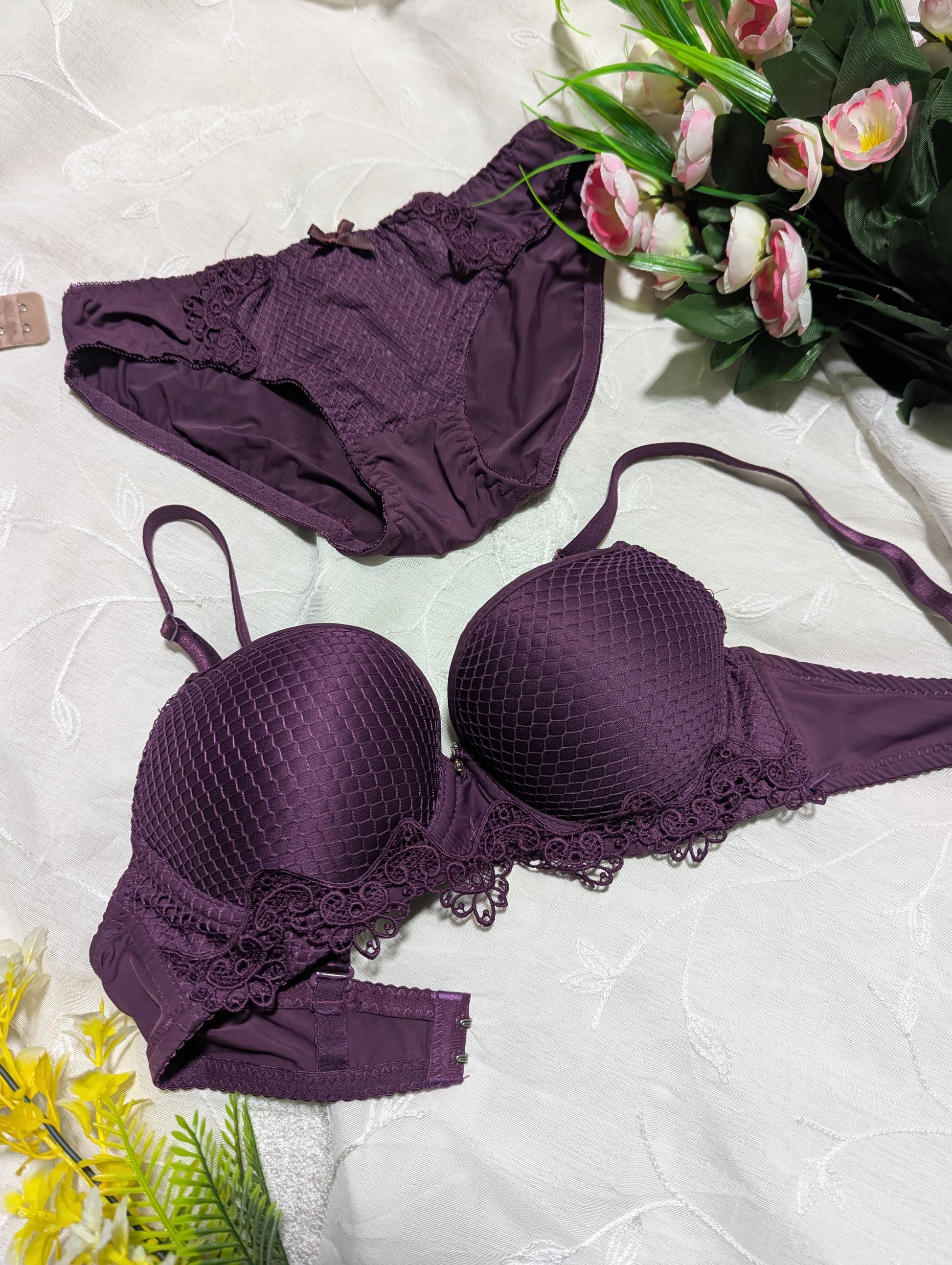 Cobra Texture Push-Up Bra & Panty Set