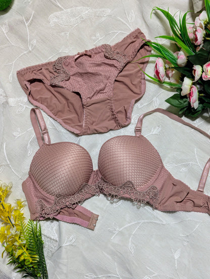 Cobra Texture Push-Up Bra & Panty Set