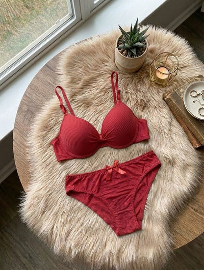 Textured Push Up T-Shirt Bra Set in Pakistan – Safaa.pk