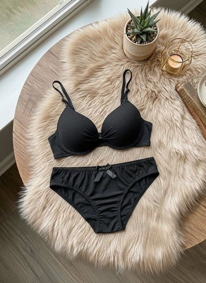 Textured Push Up T-Shirt Bra Set in Pakistan – Safaa.pk