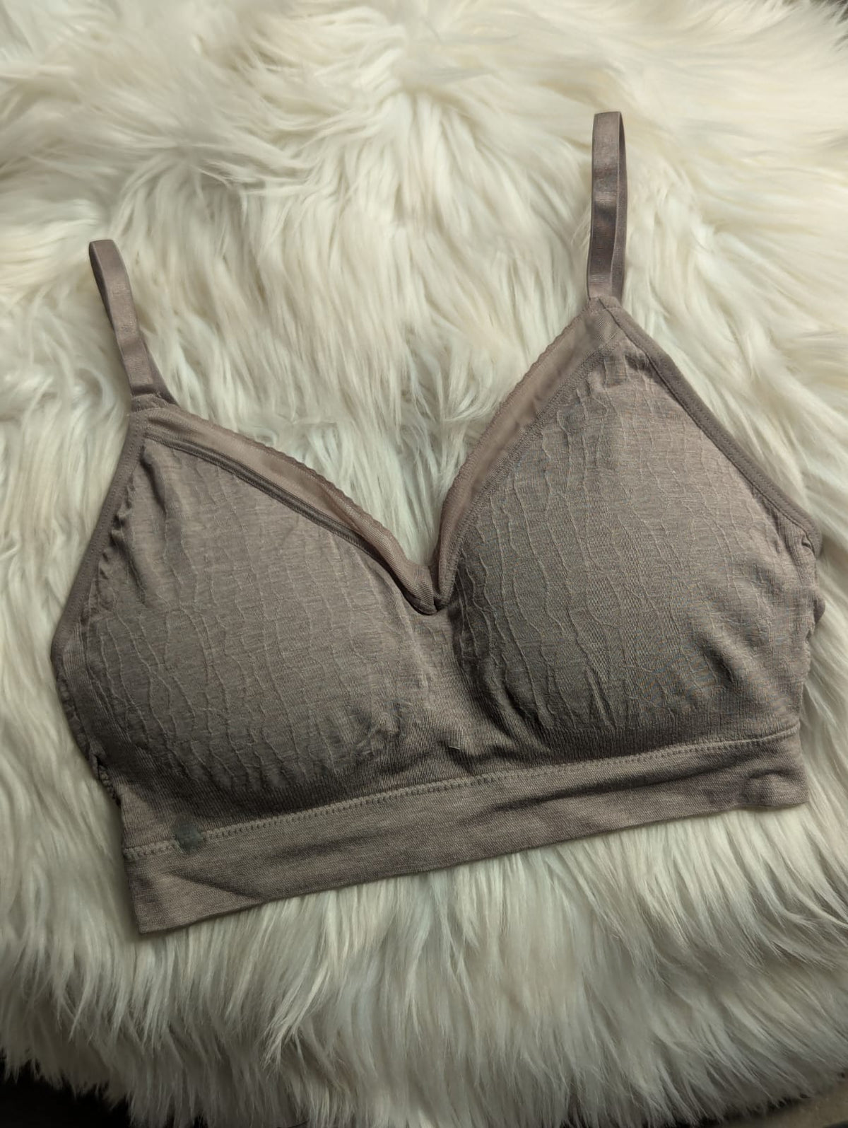 Wacoal Elevated Allure Wireless Lift Bra in Pakistan – Safaa.pk