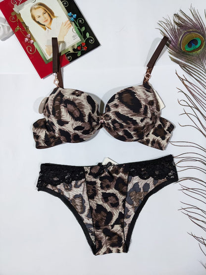 Elegant Thin Pad Printed Bra Set (SPBS 0073)