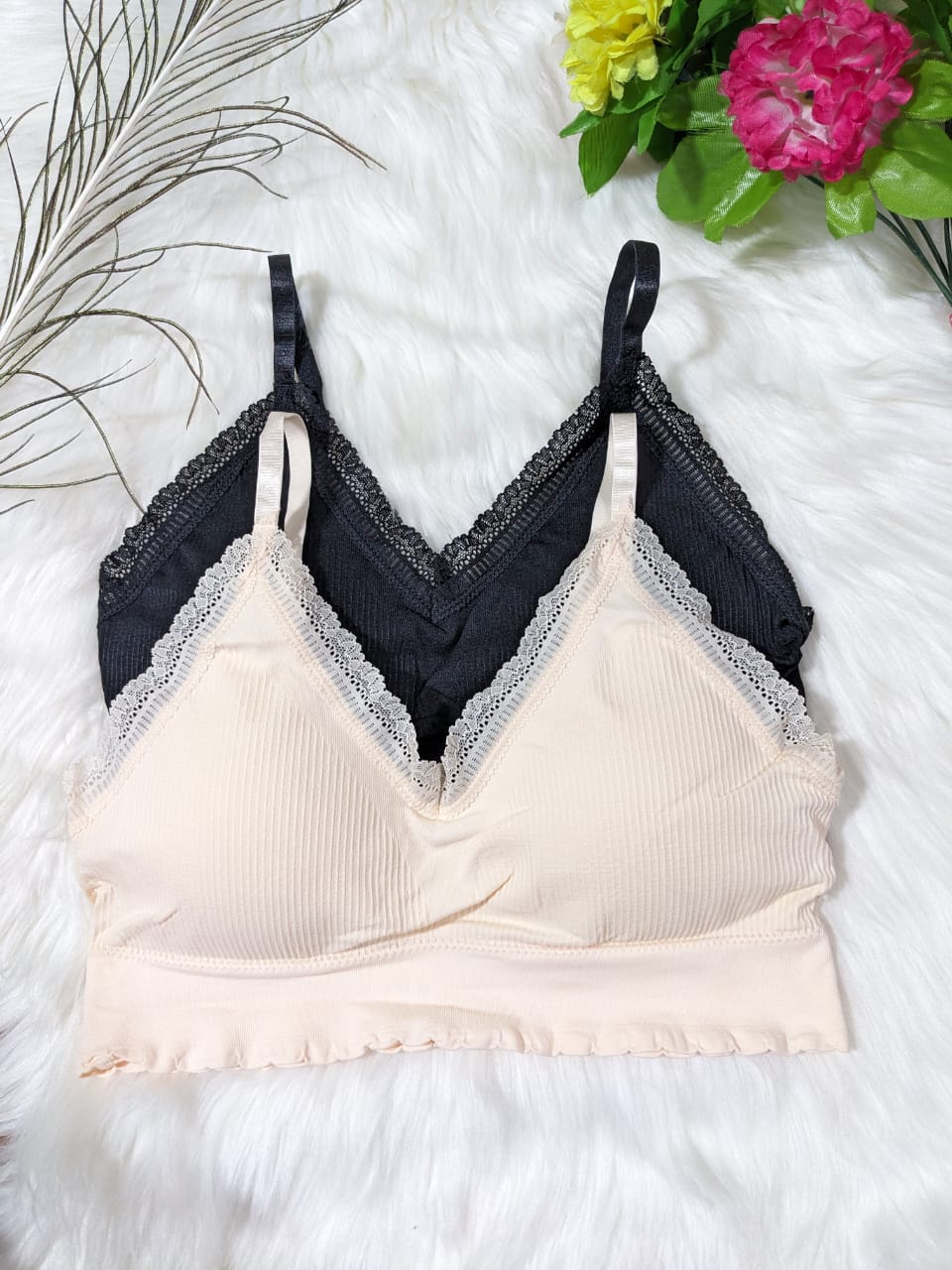 Relaxed Fit Stretchable Blouse for All-Day Wear