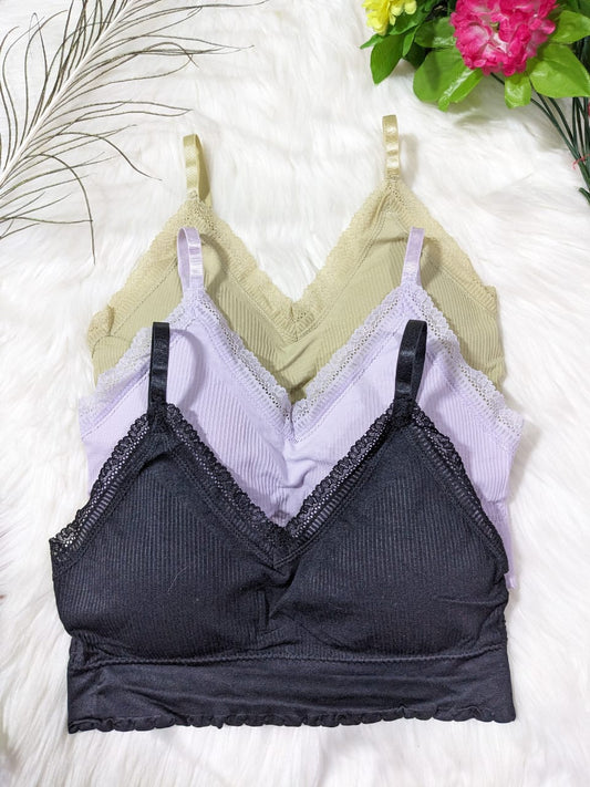 Relaxed Fit Stretchable Blouse for All-Day Wear